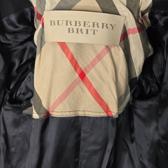 Burberry Brit black wool & cashmere coat size US 2 EXCELLENT condition! - Picture 5 of 12